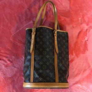 Louis Vuitton large bucket bag! Vintage bag